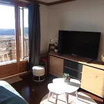 6 Pers A Avec Balcon Et Piscine - Fr-1-814-179 Apartment Super Besse